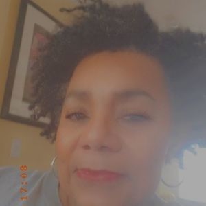 Meet your Posher, Bernice